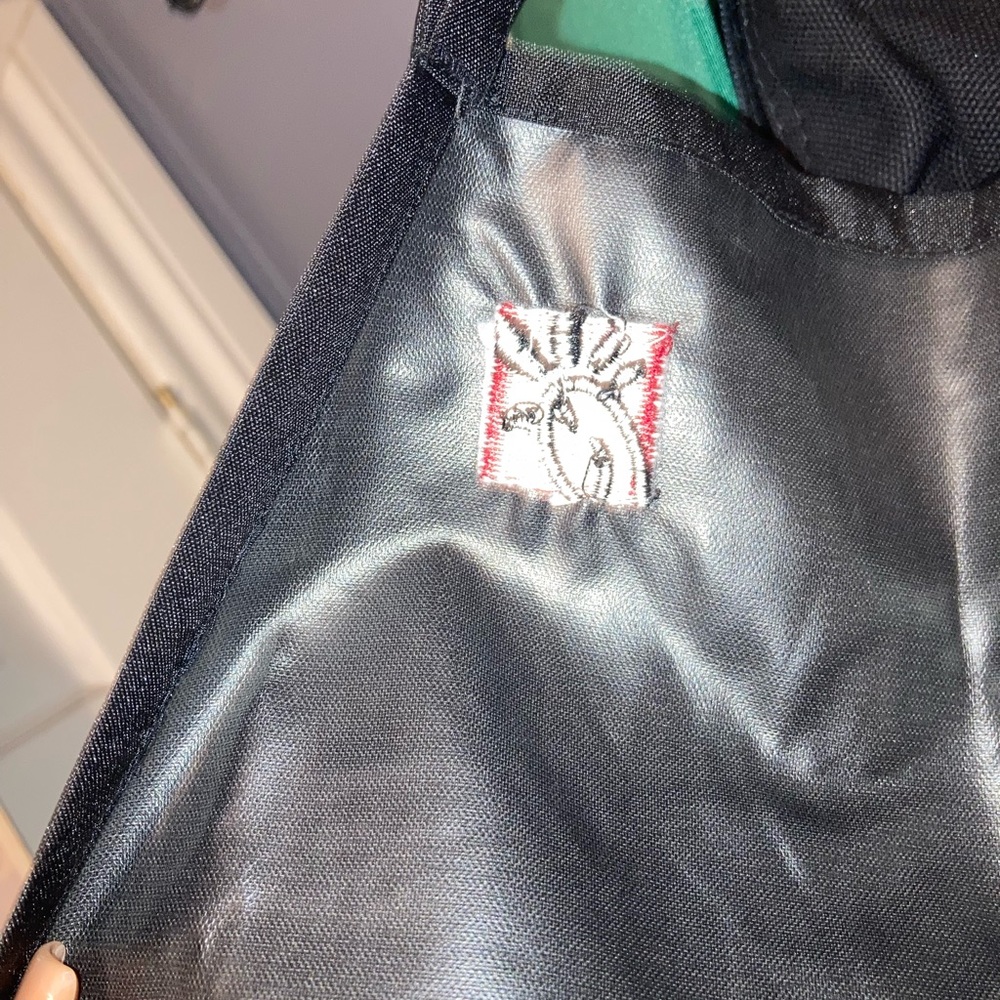 Chick-fil-a kitchen apron.Pet free home/smoke free home🚭 kitchen apron cfa